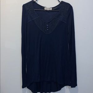 Long sleeve navy top